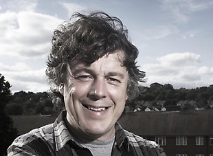 Alan Davies